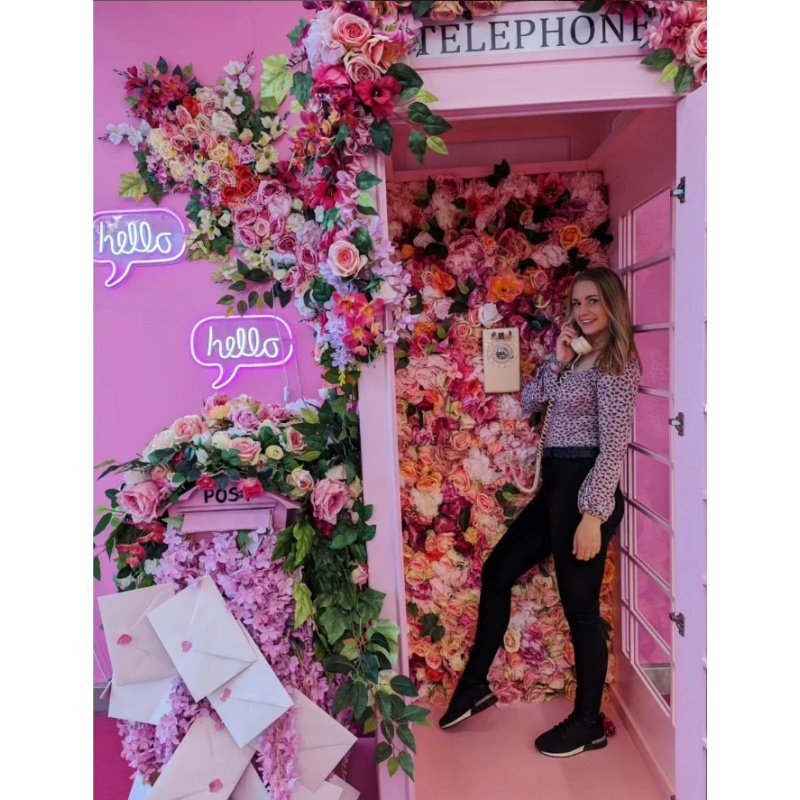 Cabina telefonica rosa persona - Photo Booth Prop recensione e prezzo